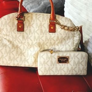 Michael kors bag and wallet